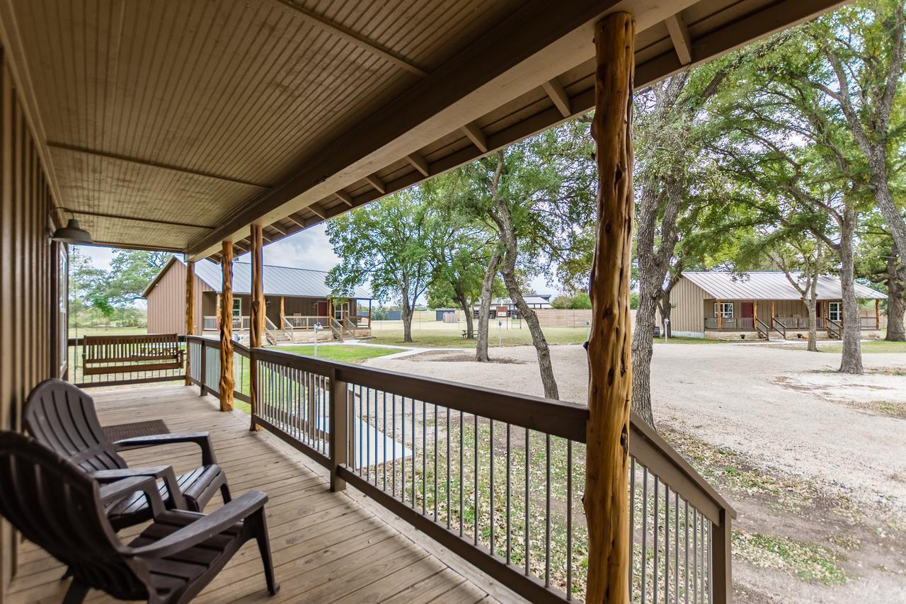 Vineyard Trail Cottages- Adults Only Fredericksburg Habitación foto